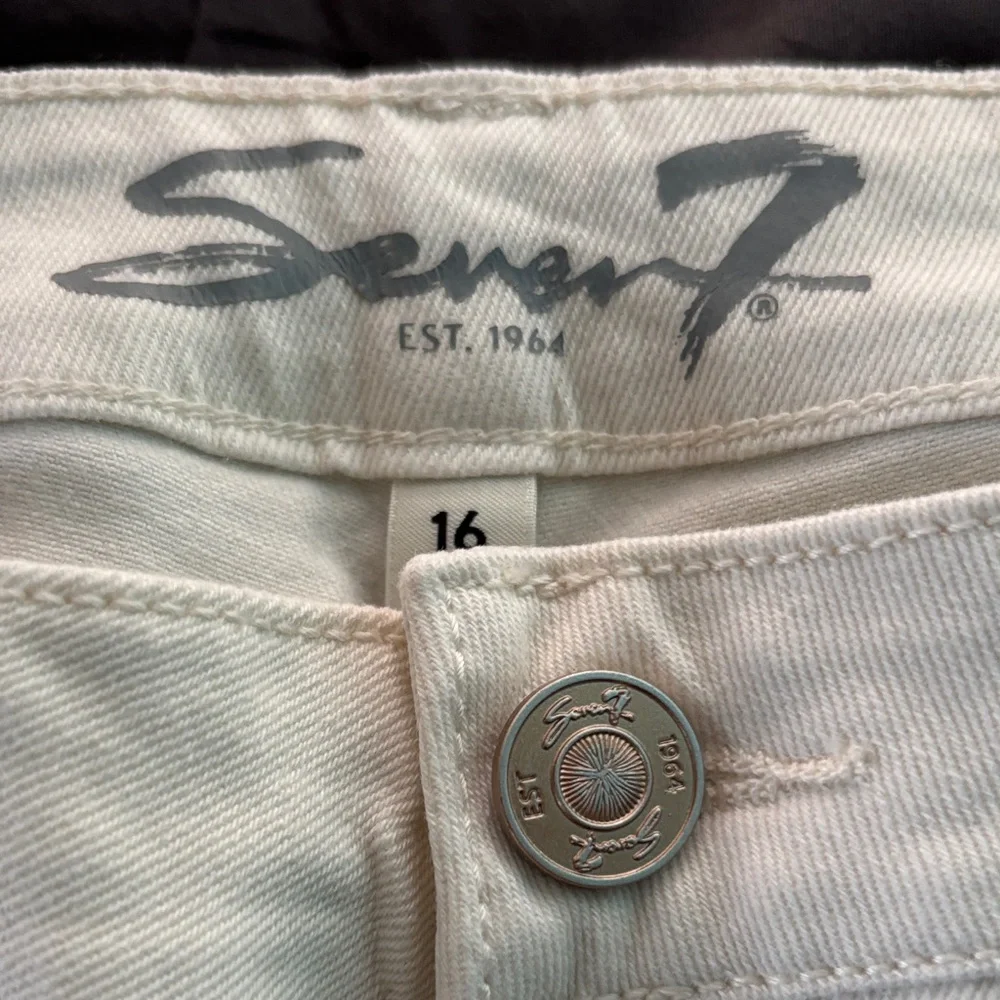 Seven7 Women's White Denim Cutoff Shorts